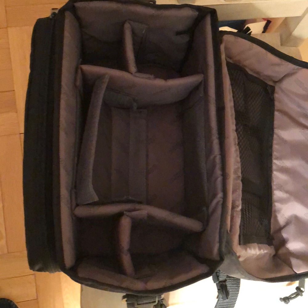Nikon large camera case - Picture 5 of 8